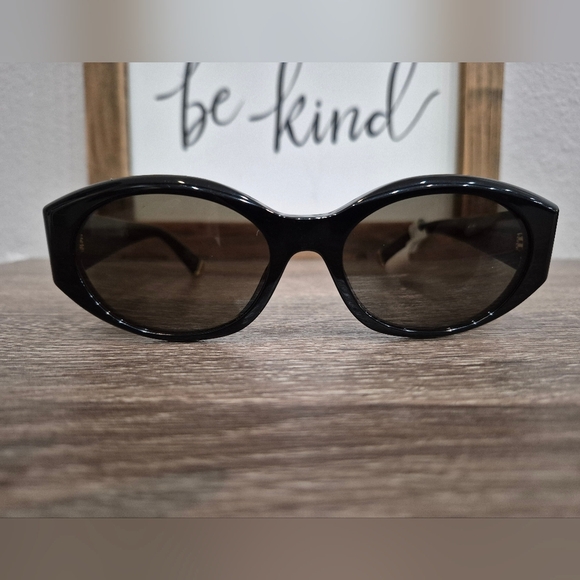 Stella McCartney Dark Oval Sunglasses, SC40077i, 54-18 140 - Picture 2 of 8
